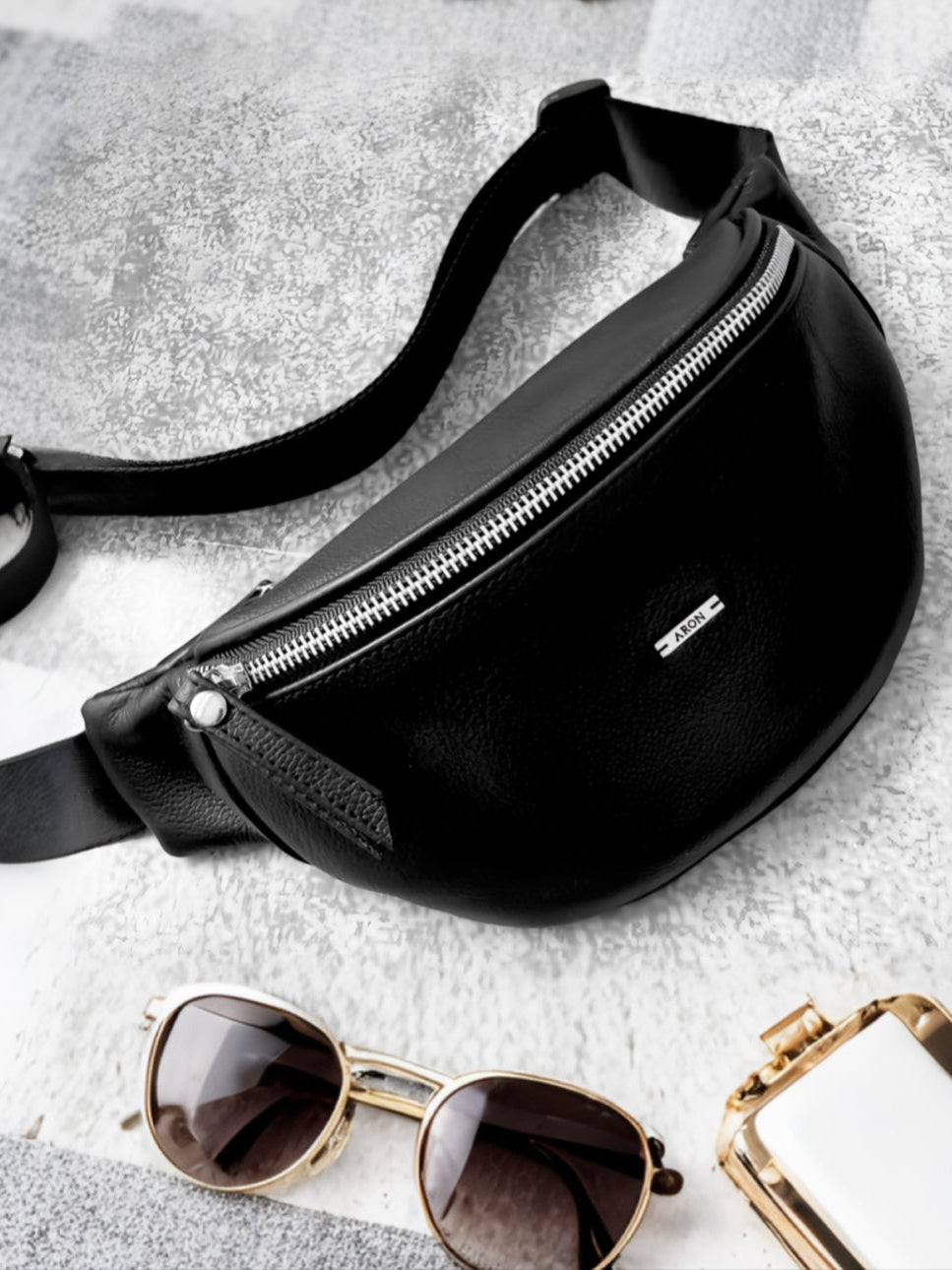 Elena fanny pack