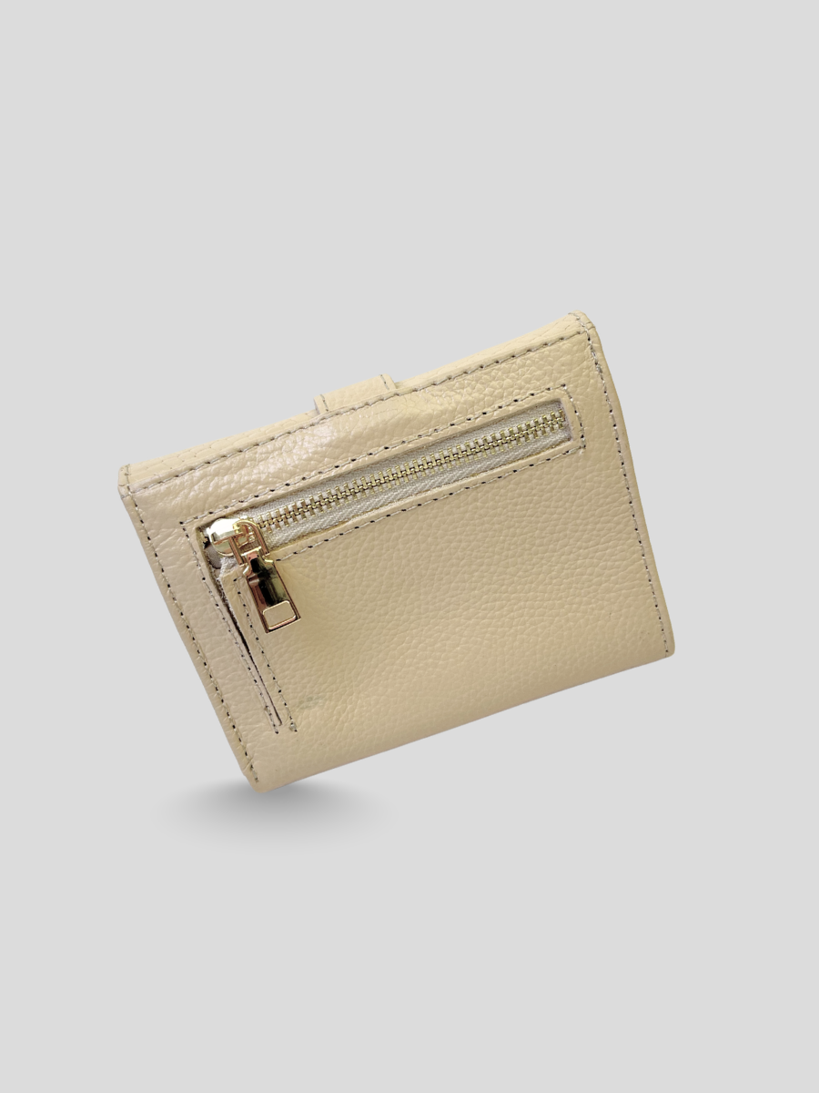 BILLETERA DE CUERO CHIARA - BEIGE