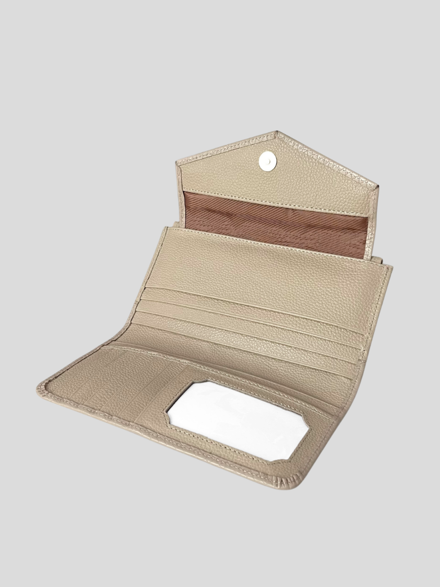 MAXI SOBRE DE CUERO VICTORIA - BEIGE